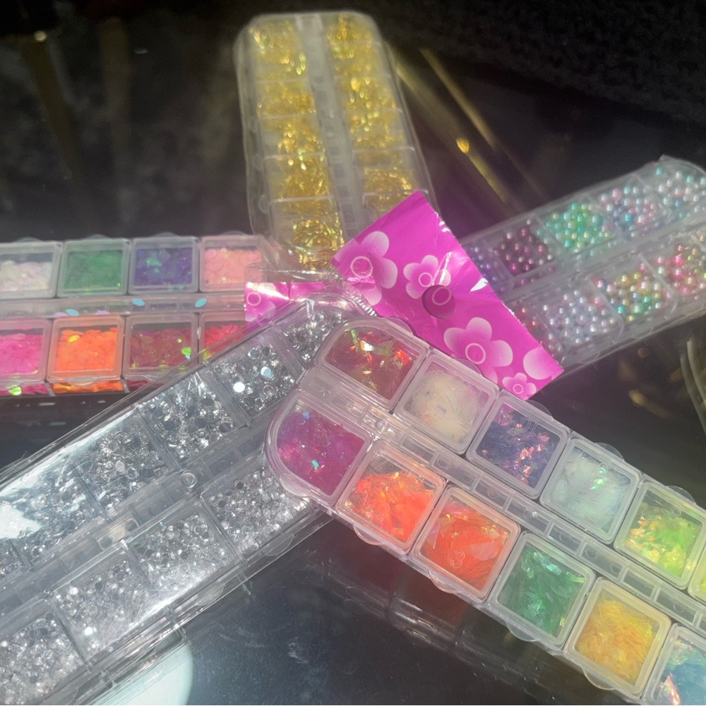 Colorful Nail Art Decoration Set